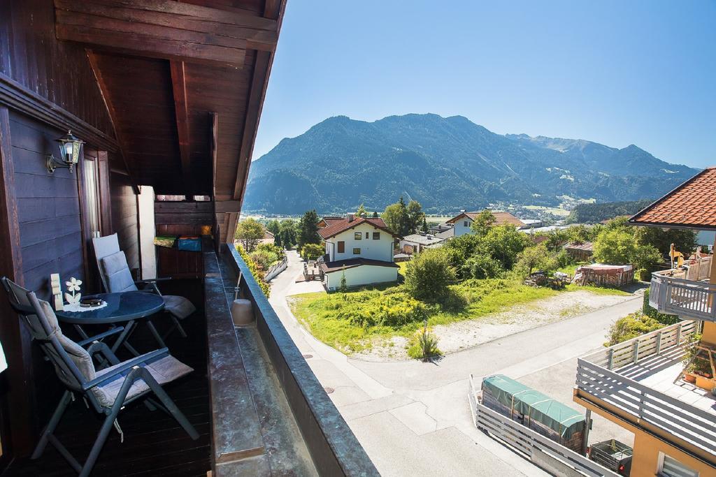 Gaestehaus Waldrand Garni Wiesing Ngoại thất bức ảnh